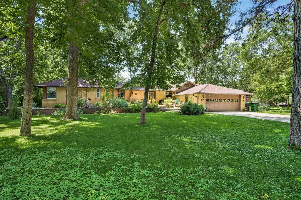 1725 W 27th Street N Wichita KS 67204
