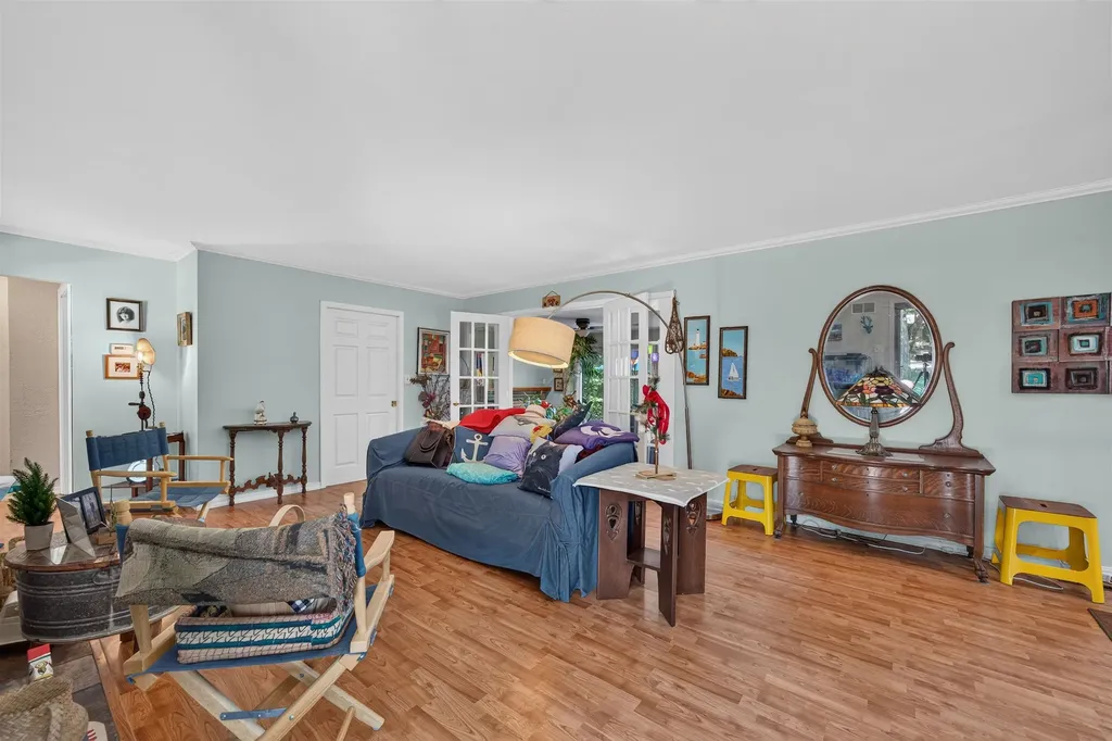 1725 W 27th Street N Wichita KS 67204