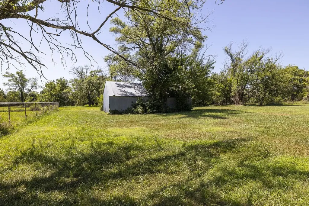 10001 E 103rd Mulvane KS 67110