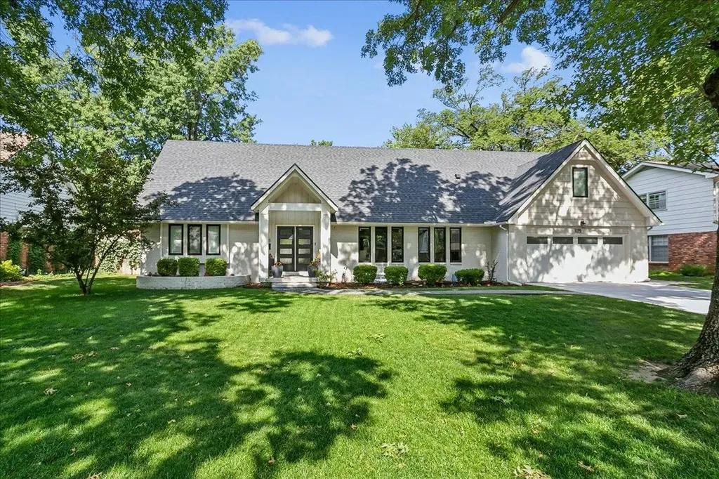 125 Post Oak Wichita KS 67206
