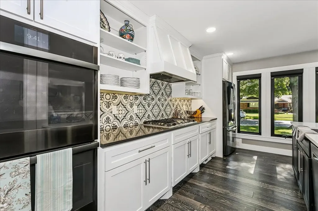 125 Post Oak Wichita KS 67206