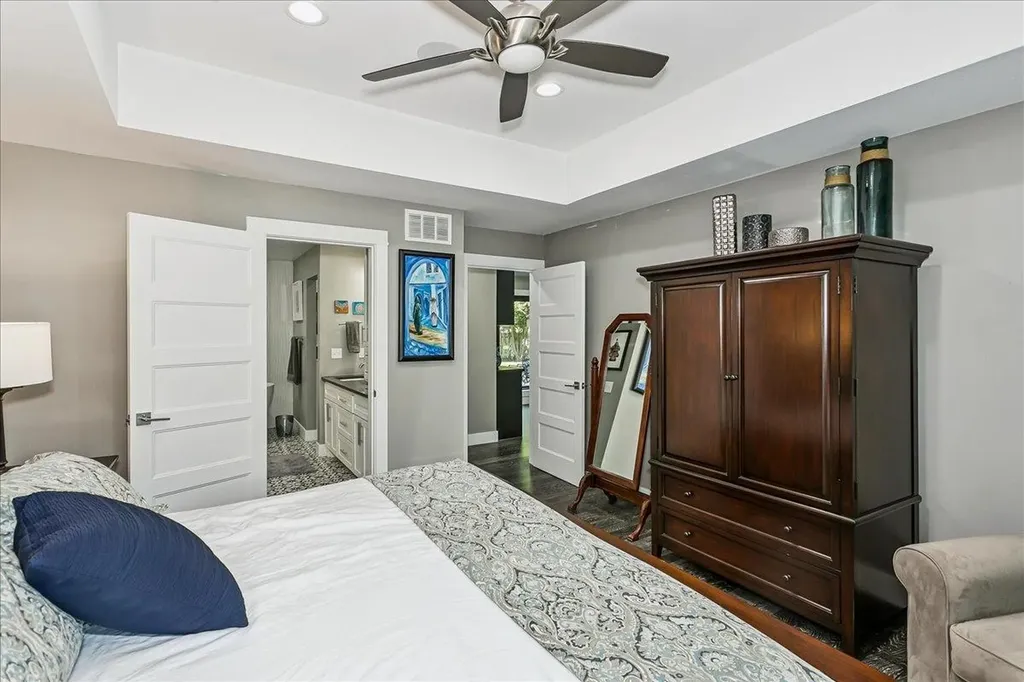 125 Post Oak Wichita KS 67206