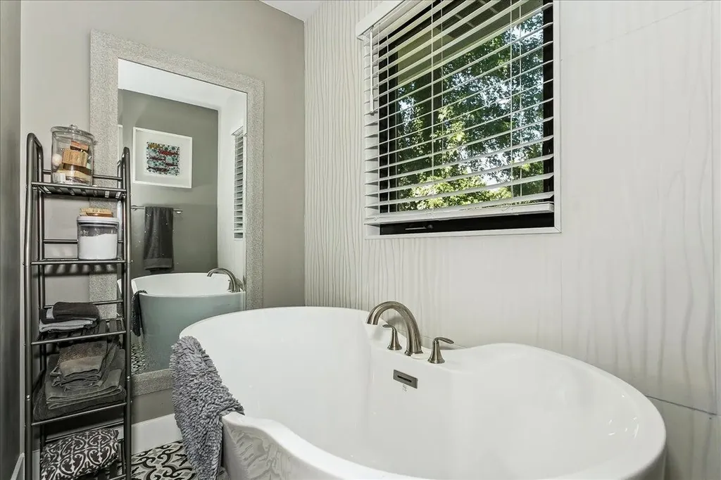 125 Post Oak Wichita KS 67206