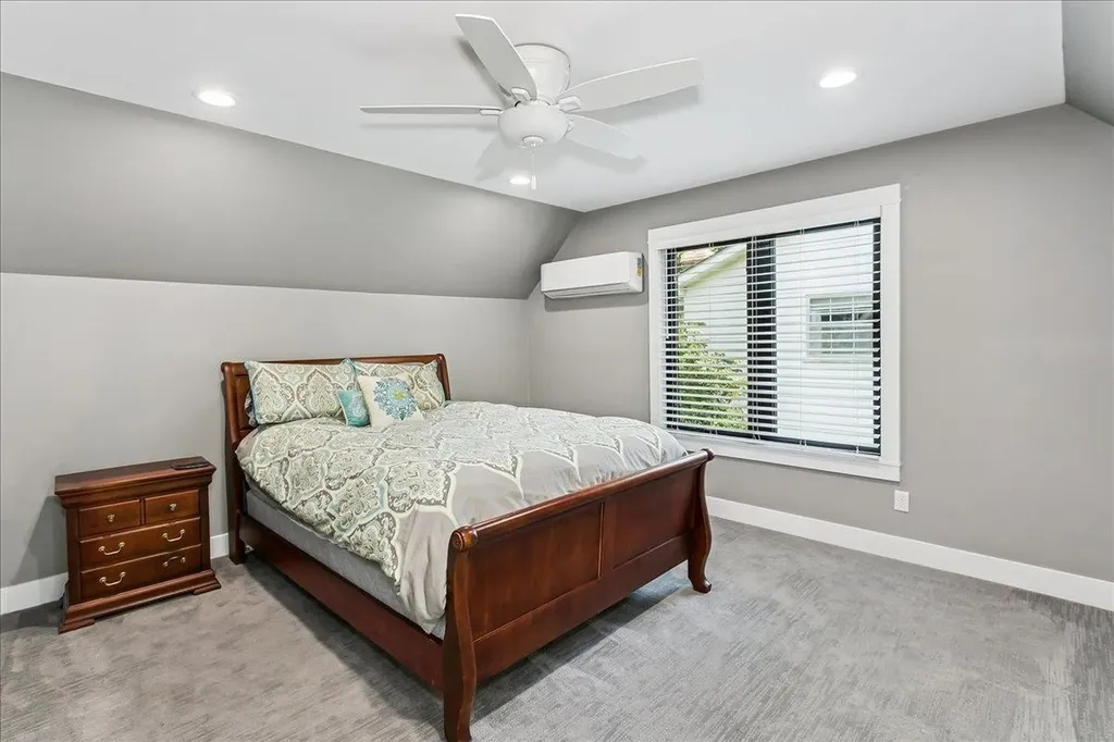 125 Post Oak Wichita KS 67206