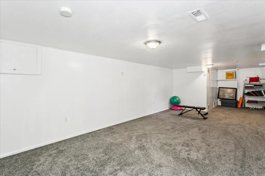 125 Post Oak Wichita KS 67206