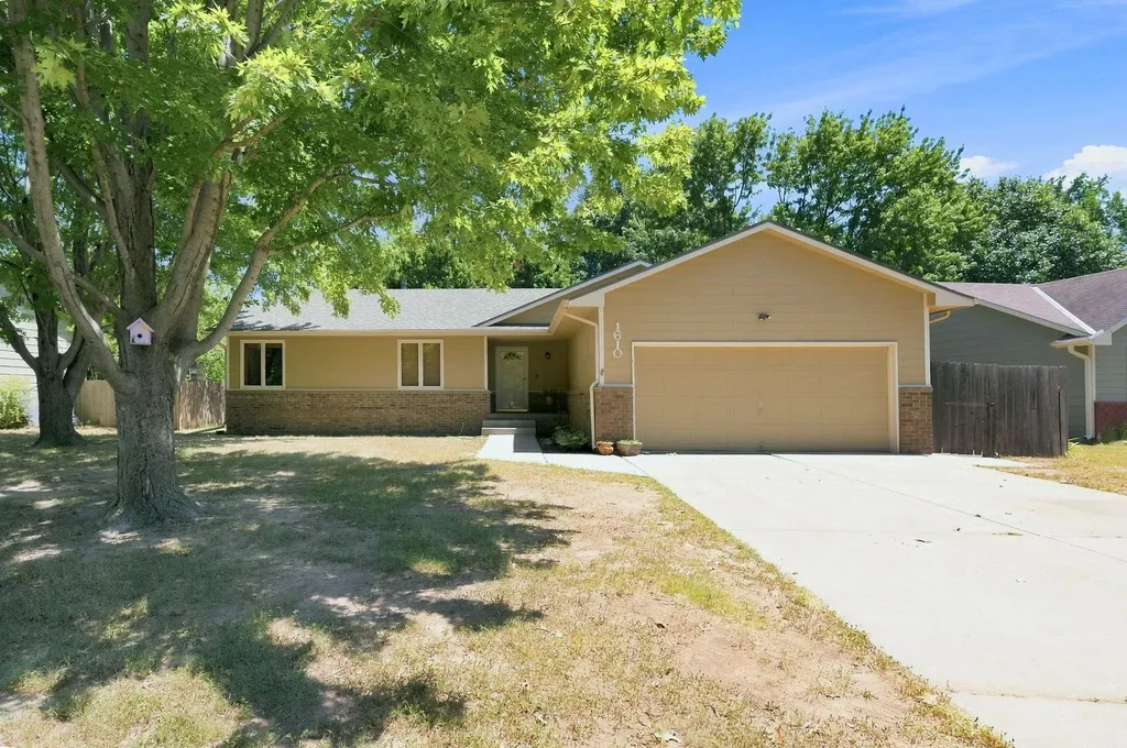 1610 N Pine Grove Street Wichita KS 67212