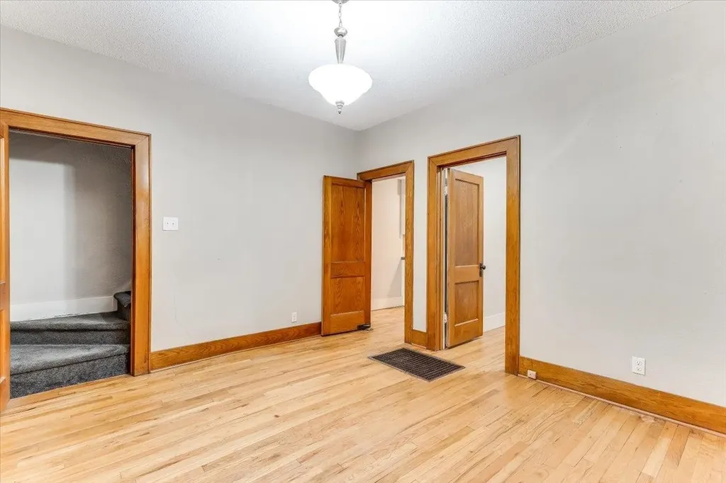 1026 N Perry Avenue Wichita KS 67203