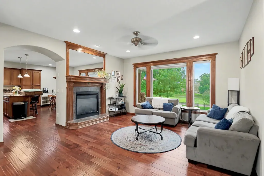 14900 W Lynndale Wichita KS 67235