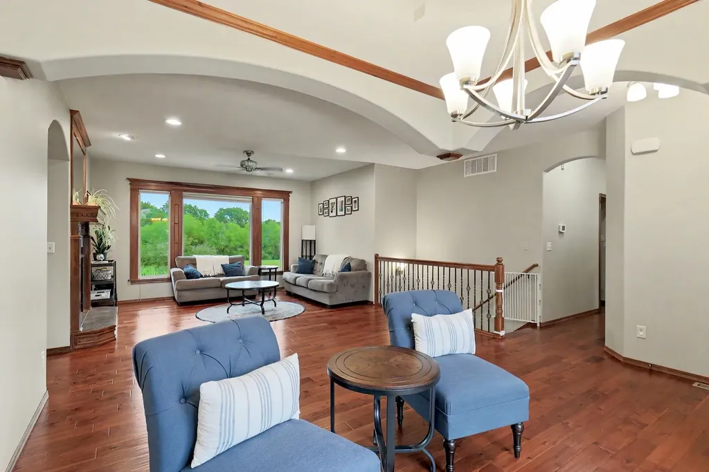 14900 W Lynndale Wichita KS 67235