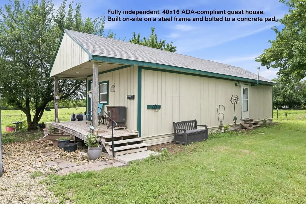 6147 NW 50th Street El Dorado KS 67042