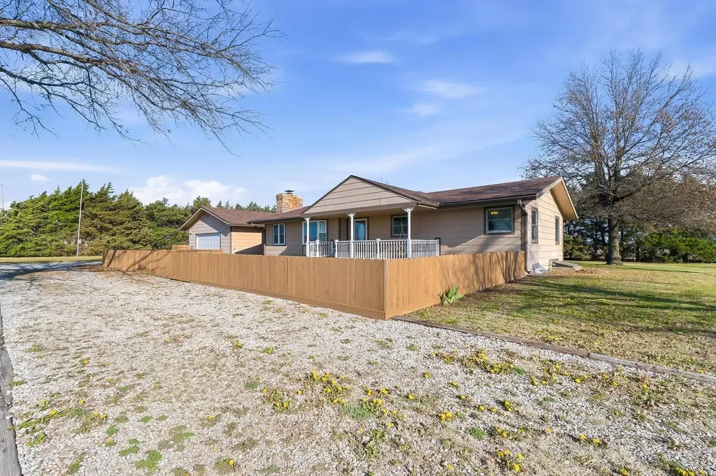 2416 W 111th Street S Peck KS 67120