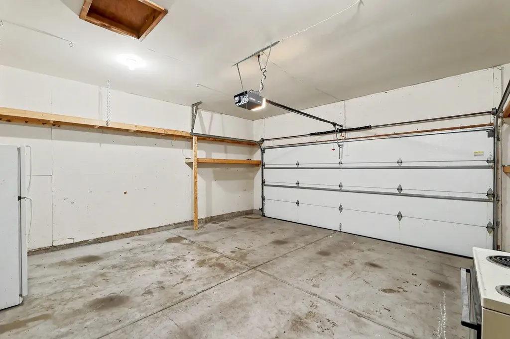 10825 W Rolling Hills Wichita KS 67212