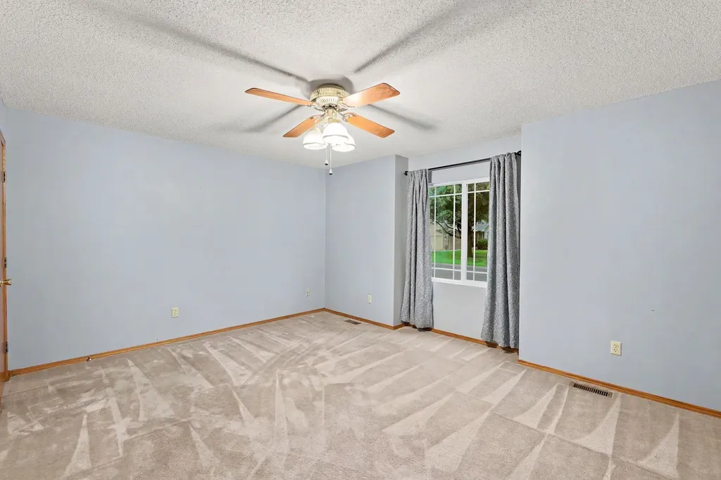 10825 W Rolling Hills Wichita KS 67212