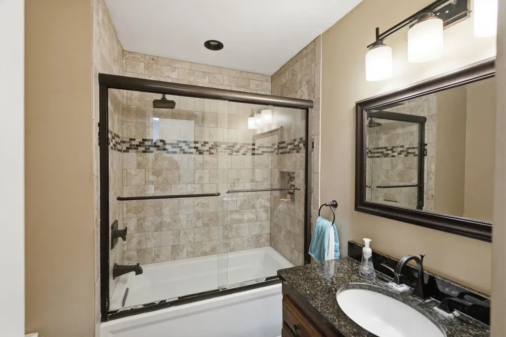 114 W Pine View Drive Andover KS 67002