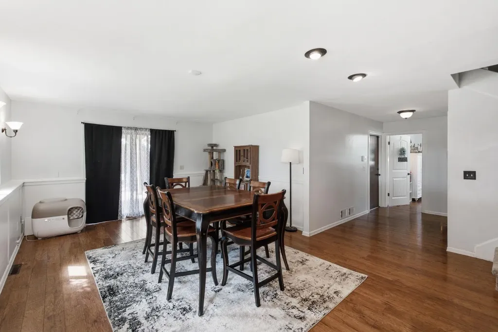 114 W Pine View Drive Andover KS 67002