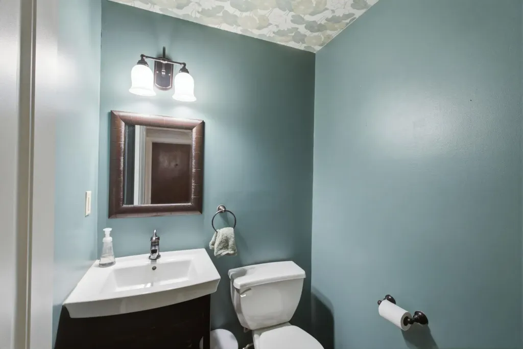 114 W Pine View Drive Andover KS 67002