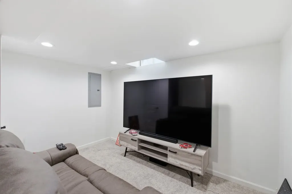 114 W Pine View Drive Andover KS 67002