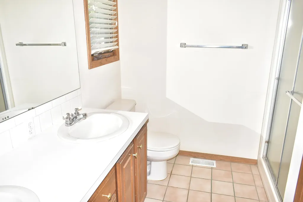 2409 N Parkridge Wichita KS 67205-2026