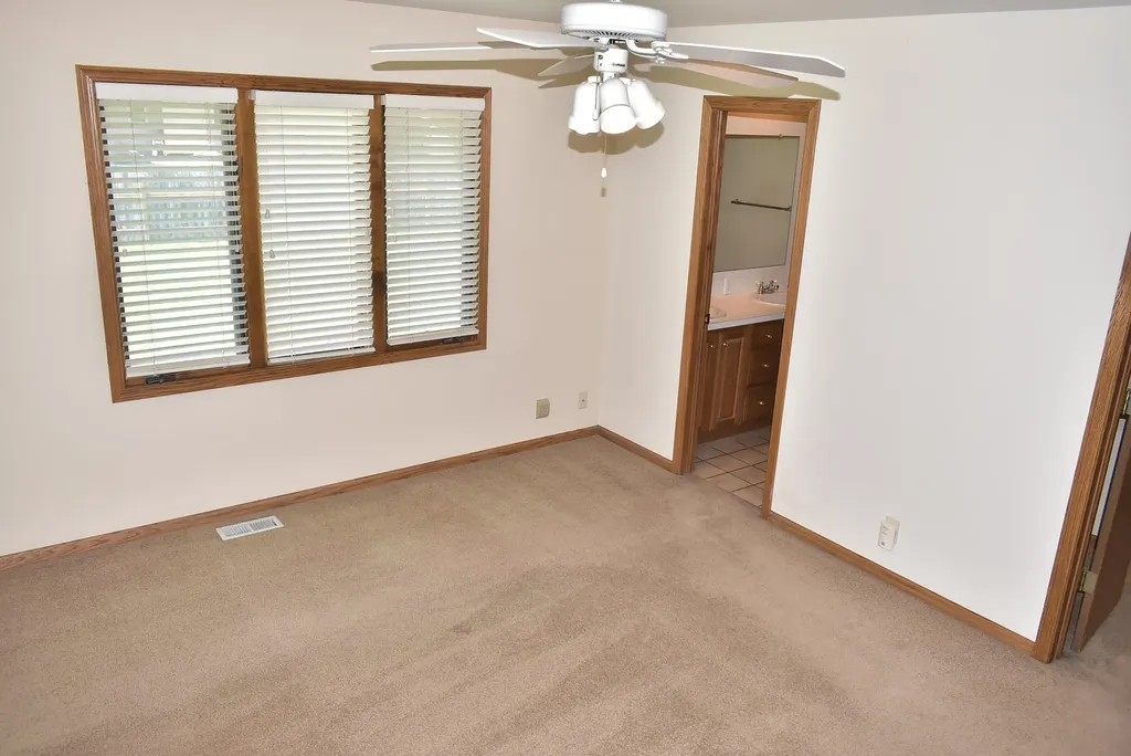2409 N Parkridge Wichita KS 67205-2026