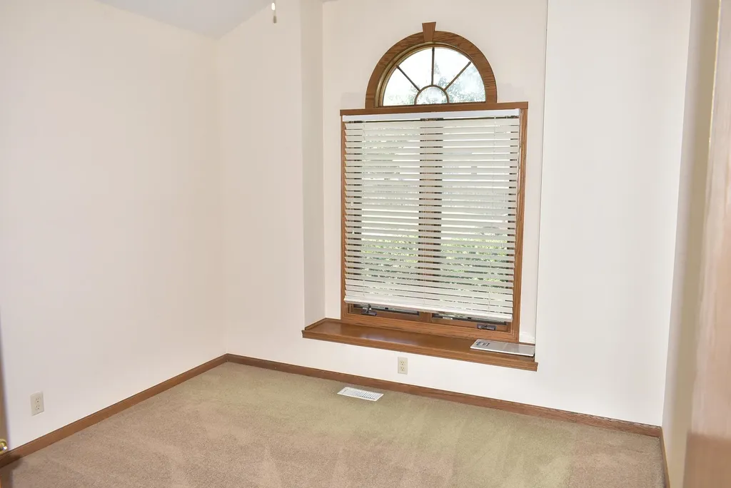 2409 N Parkridge Wichita KS 67205-2026