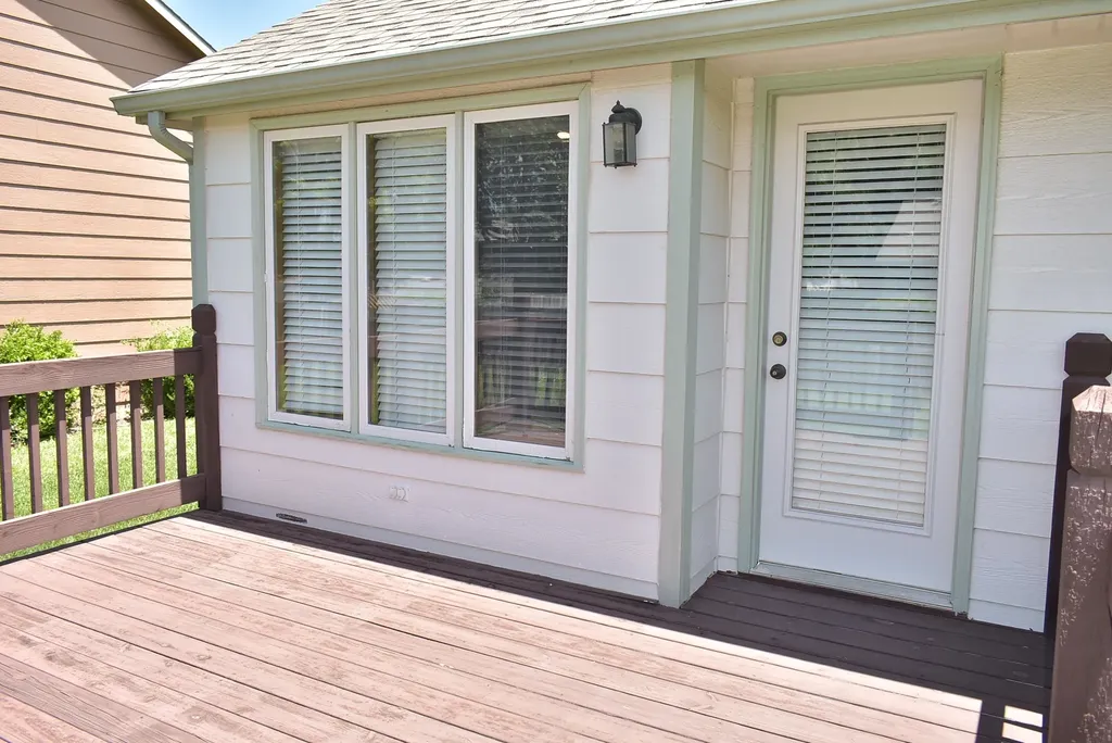 2409 N Parkridge Wichita KS 67205-2026
