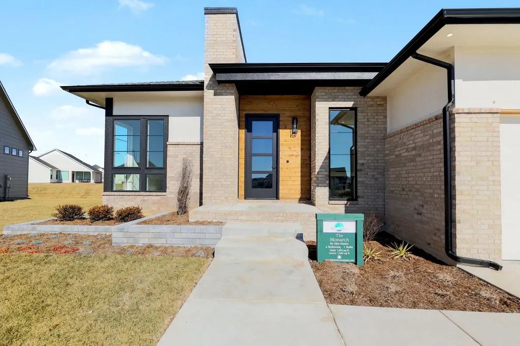 3658 N Bristol Court Wichita KS 67226
