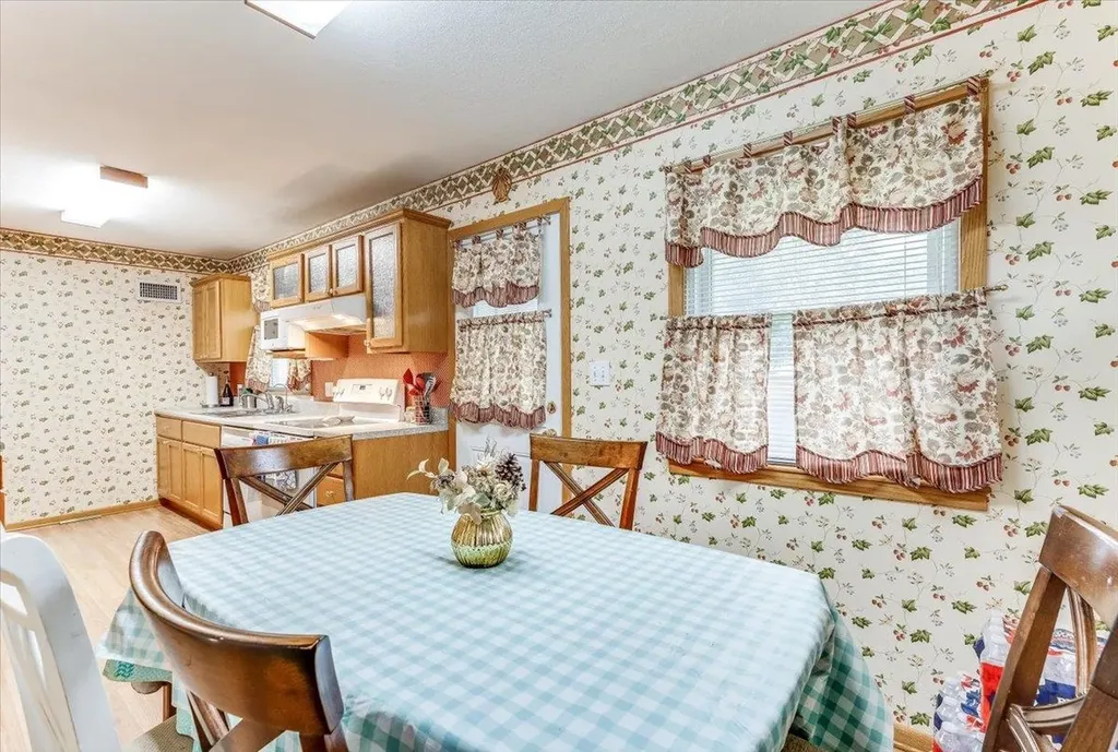 3103 S Martinson Avenue Wichita KS 67207