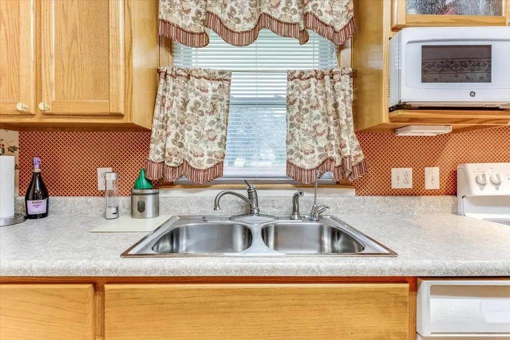 3103 S Martinson Avenue Wichita KS 67207