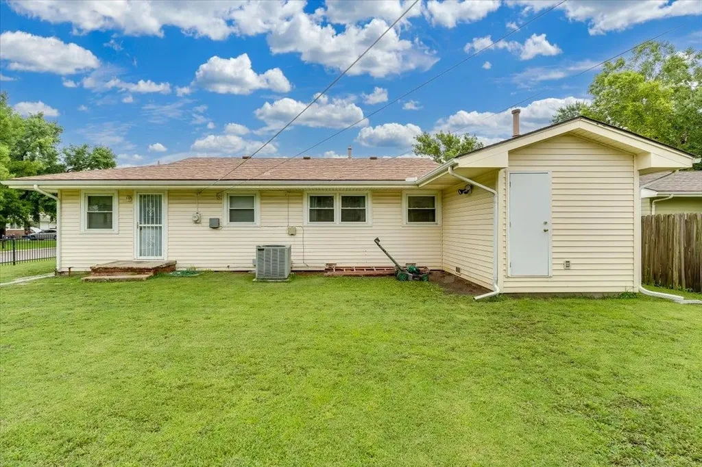 3103 S Martinson Avenue Wichita KS 67207