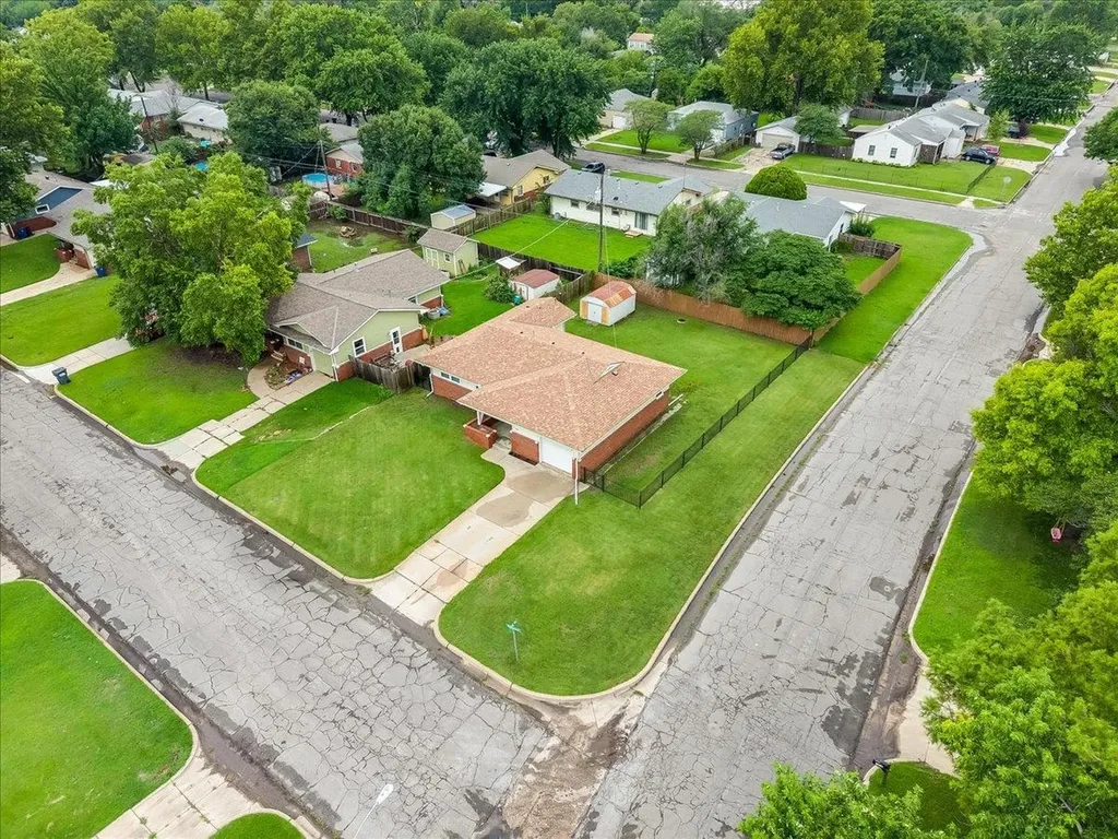 3103 S Martinson Avenue Wichita KS 67207