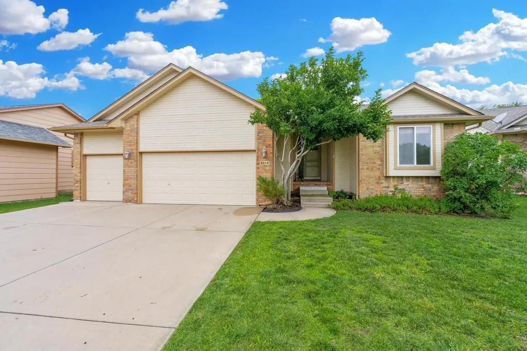 4614 E Willow Point Court Wichita KS 67220