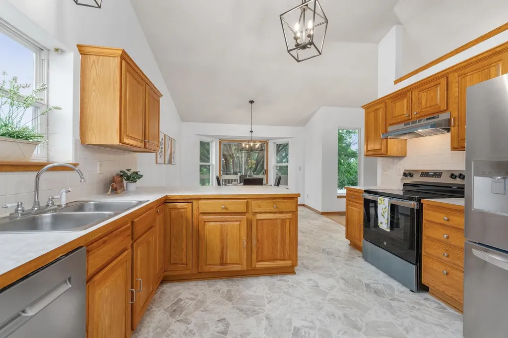 4614 E Willow Point Court Wichita KS 67220