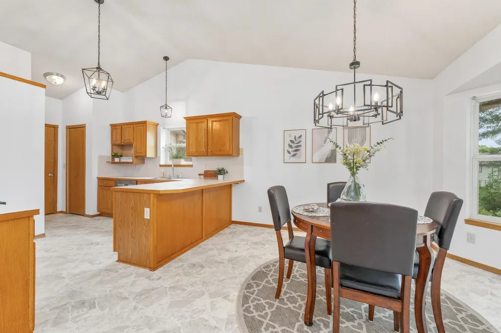 4614 E Willow Point Court Wichita KS 67220