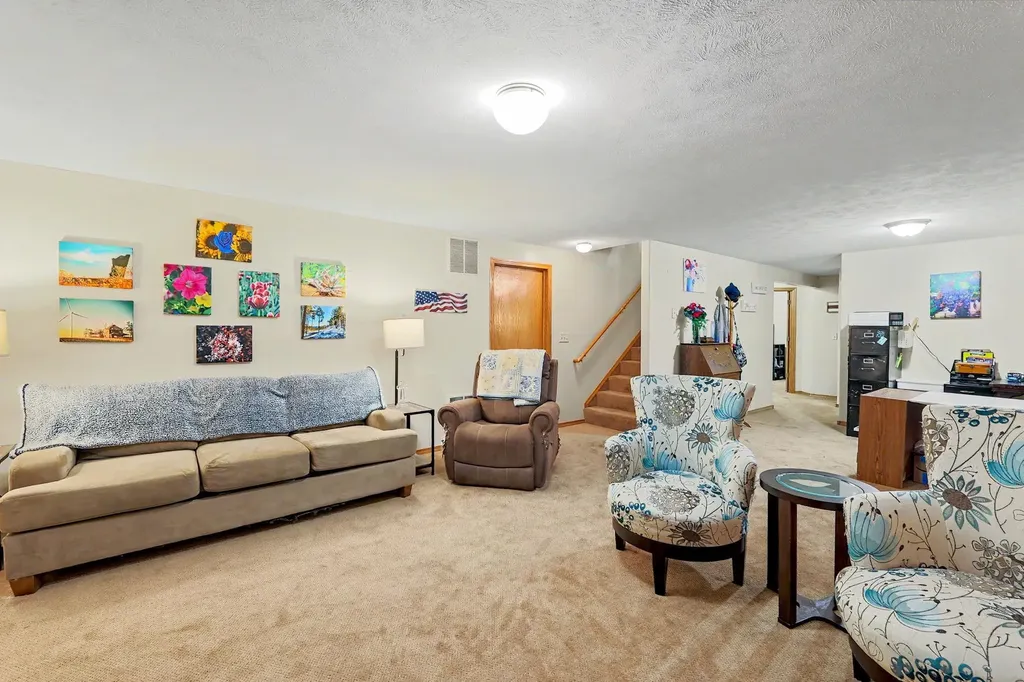 2545 S Denene Street Wichita KS 67215