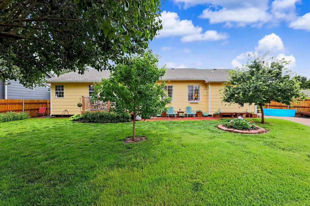2545 S Denene Street Wichita KS 67215