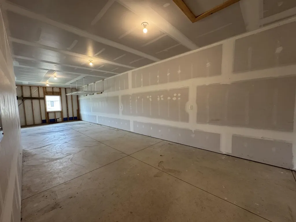 868 N Cloverleaf Goddard KS 67052