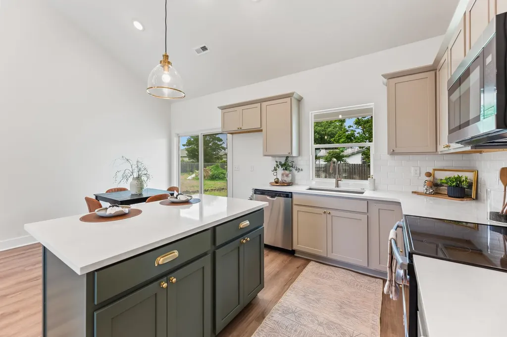 4328 N Sunny Court Wichita KS 67205