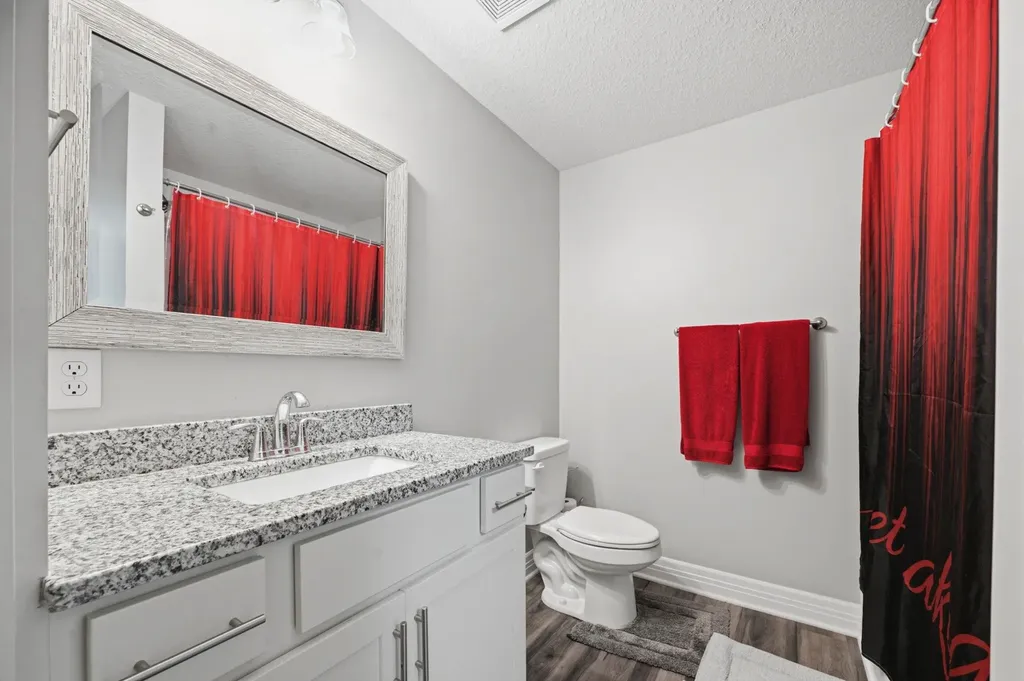 6410 S Jade Court Derby KS 67037