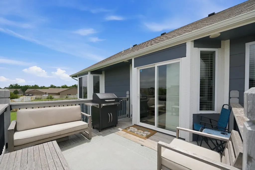 6410 S Jade Court Derby KS 67037