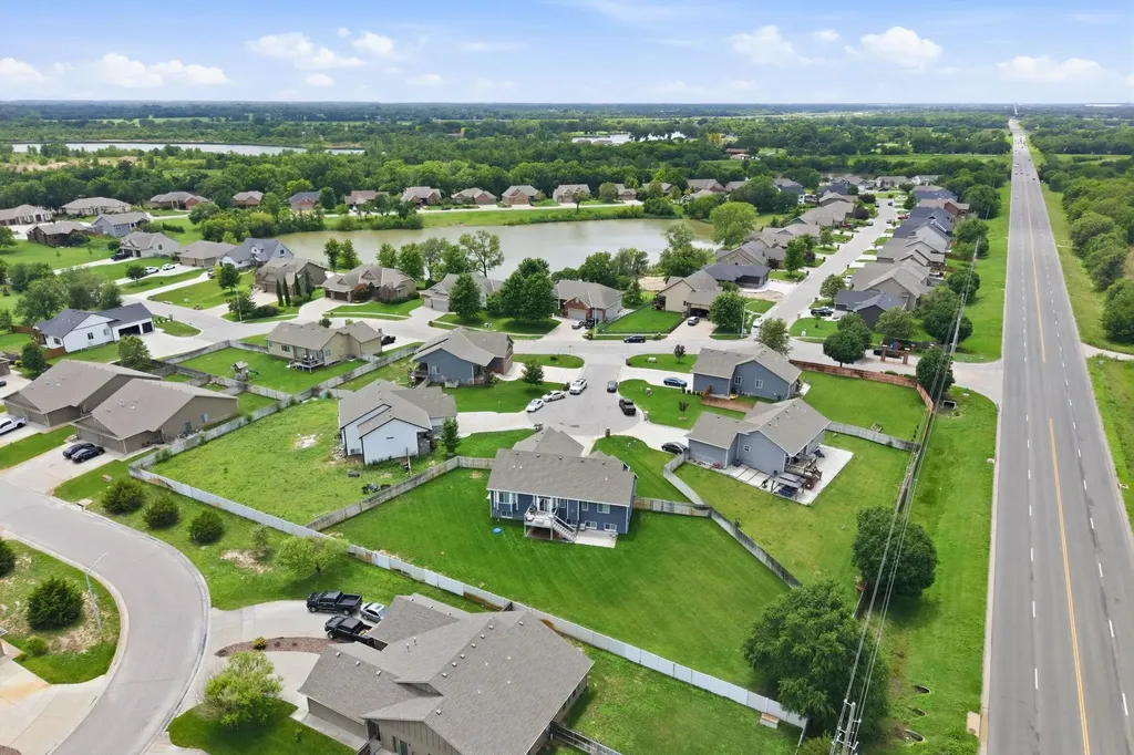 6410 S Jade Court Derby KS 67037