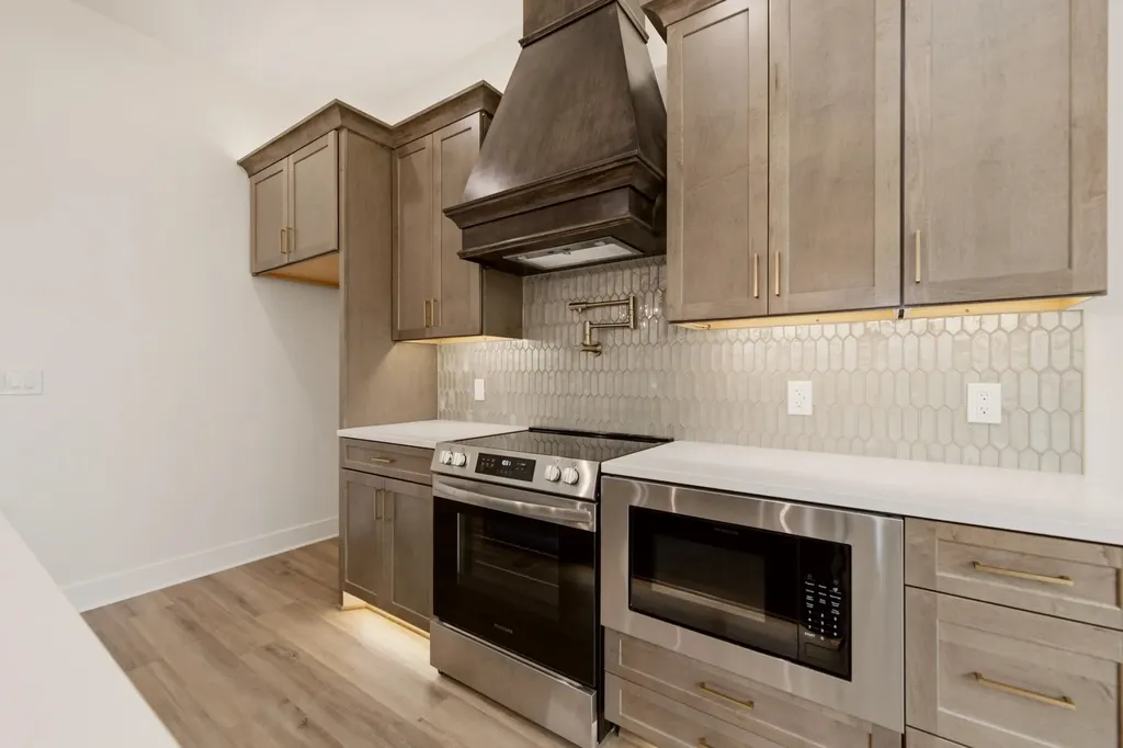 1207 E Maywood Court Wichita KS 67216