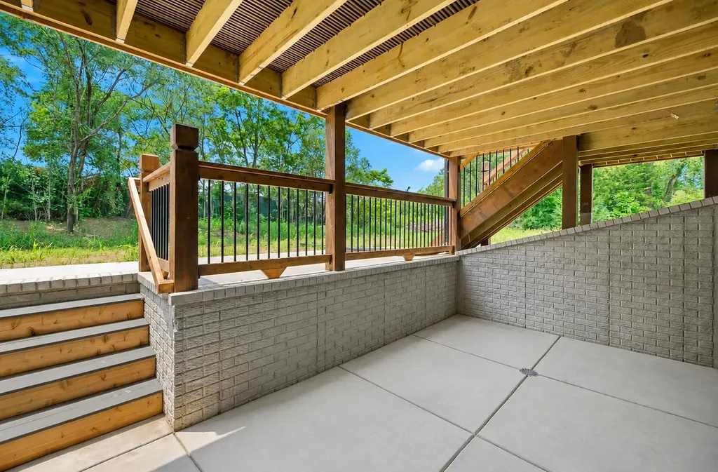 1207 E Maywood Court Wichita KS 67216