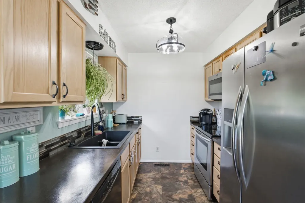 5328 S Oak Avenue Wichita KS 67217