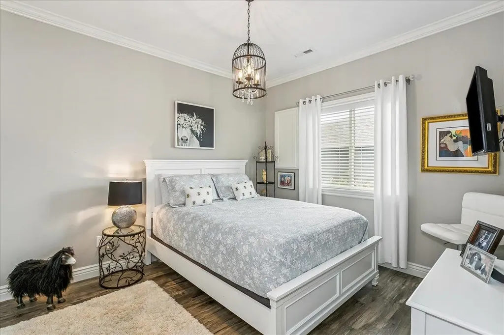 1326 S Rocky Creek Wichita KS 67230