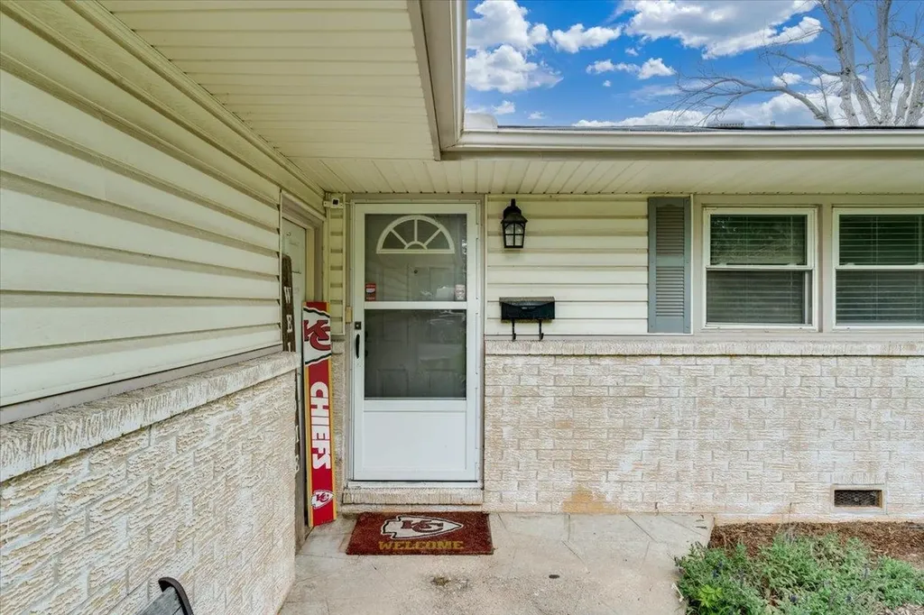 10110 W 9th Street N Wichita KS 67212