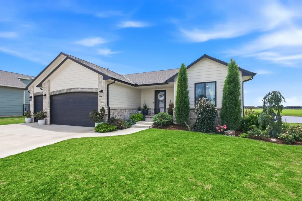 13038 W Blake Court Wichita KS 67235-4115