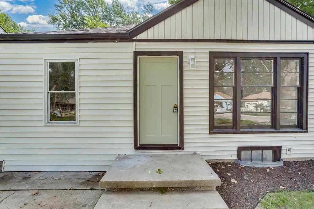 2342 S Mosley Avenue Wichita KS 67211