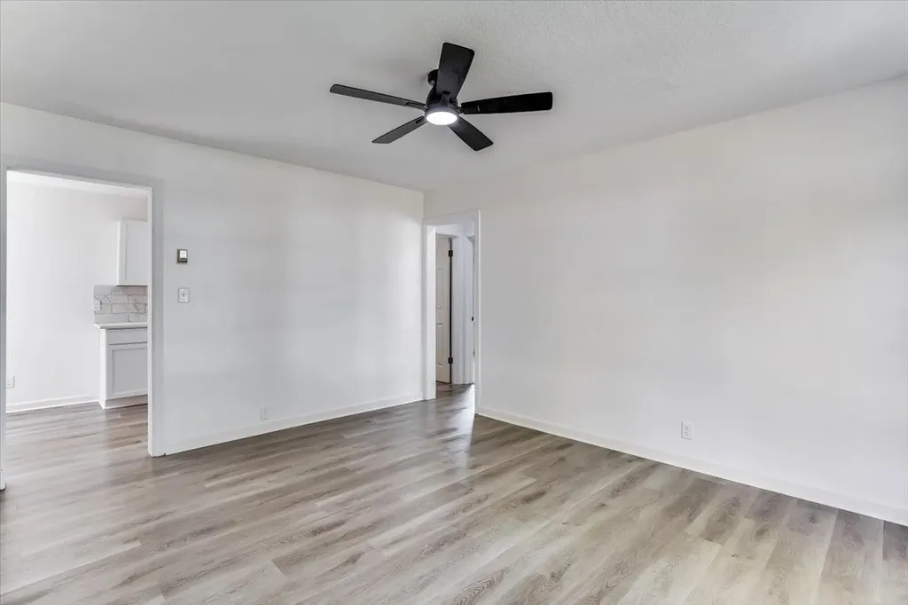 2342 S Mosley Avenue Wichita KS 67211
