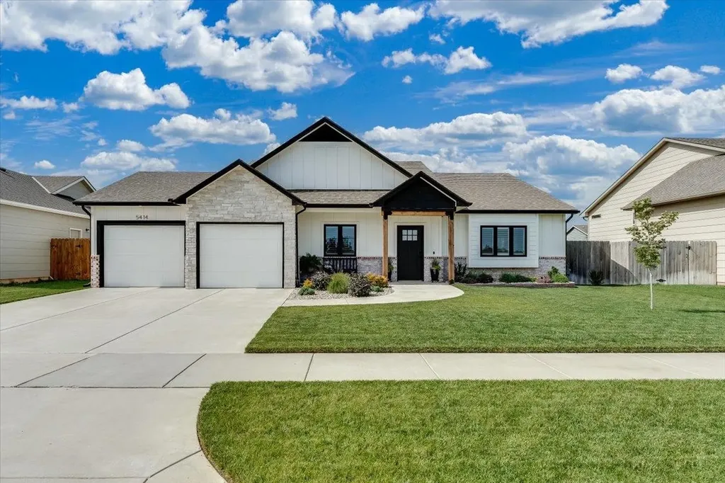 5414 W 46th Street S Wichita KS 67215