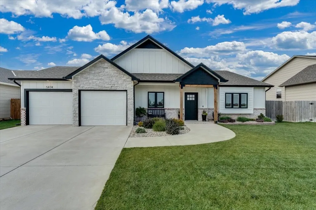 5414 W 46th Street S Wichita KS 67215